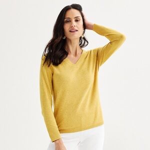 Croft & Barrow V-Neck Sweater, EUC, Size-XL, Color-Mustard